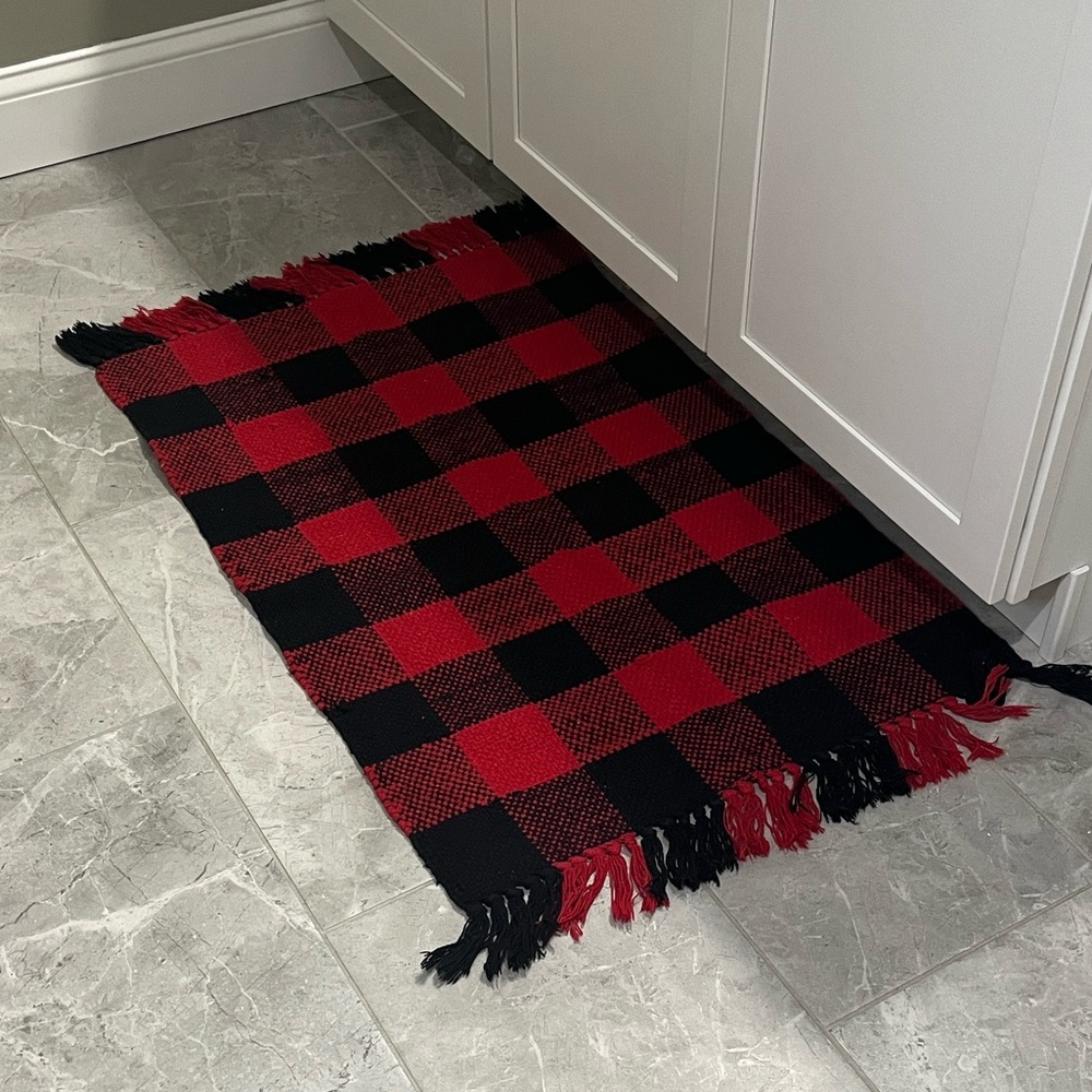 Red and Black Checkered Throw Rug